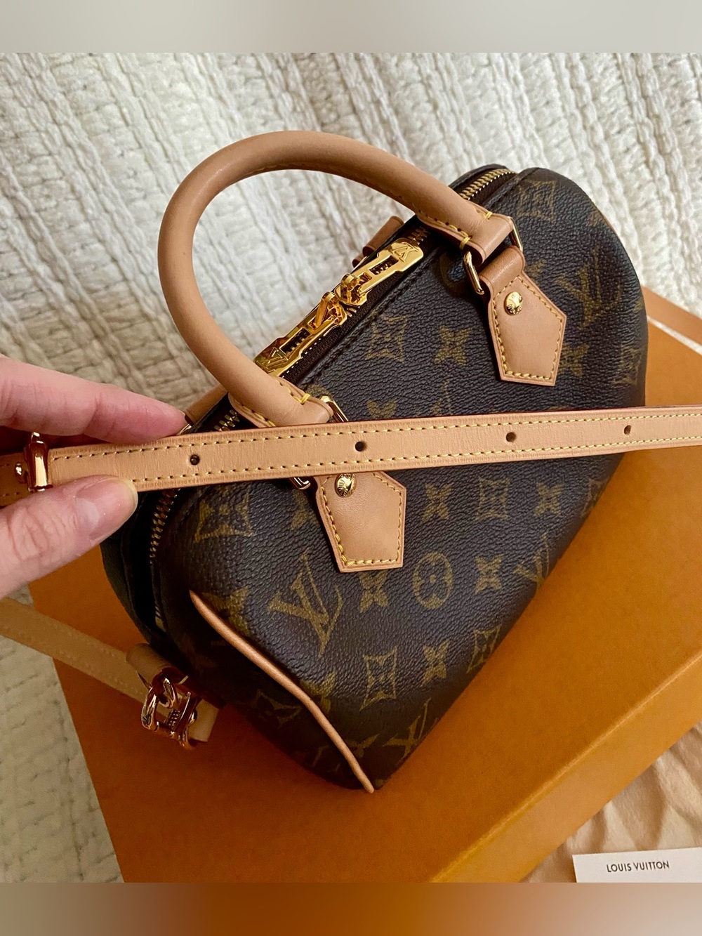 Louis Vuitton Speedy 20 Monogram Canvas Crossbody Bag Vachetta Strap Insert Box - Picture 5 of 16